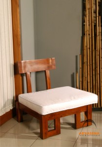 CFCN 10 Chinese Chair